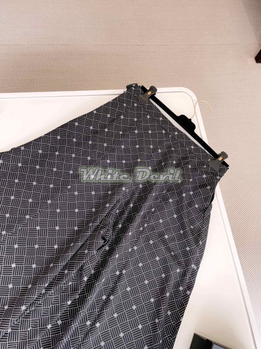 하얀악마 샤넬 바지 (12).jpg