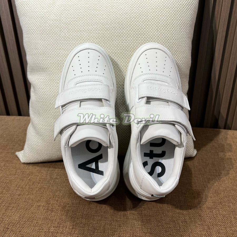 하얀악마 아크네 운동화 (5).jpg
