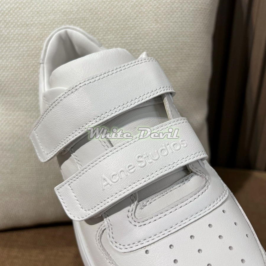 하얀악마 아크네 운동화 (13).jpg