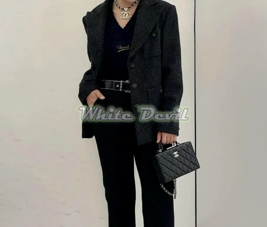 하얀악마 샤넬 자켓 (3).jpg