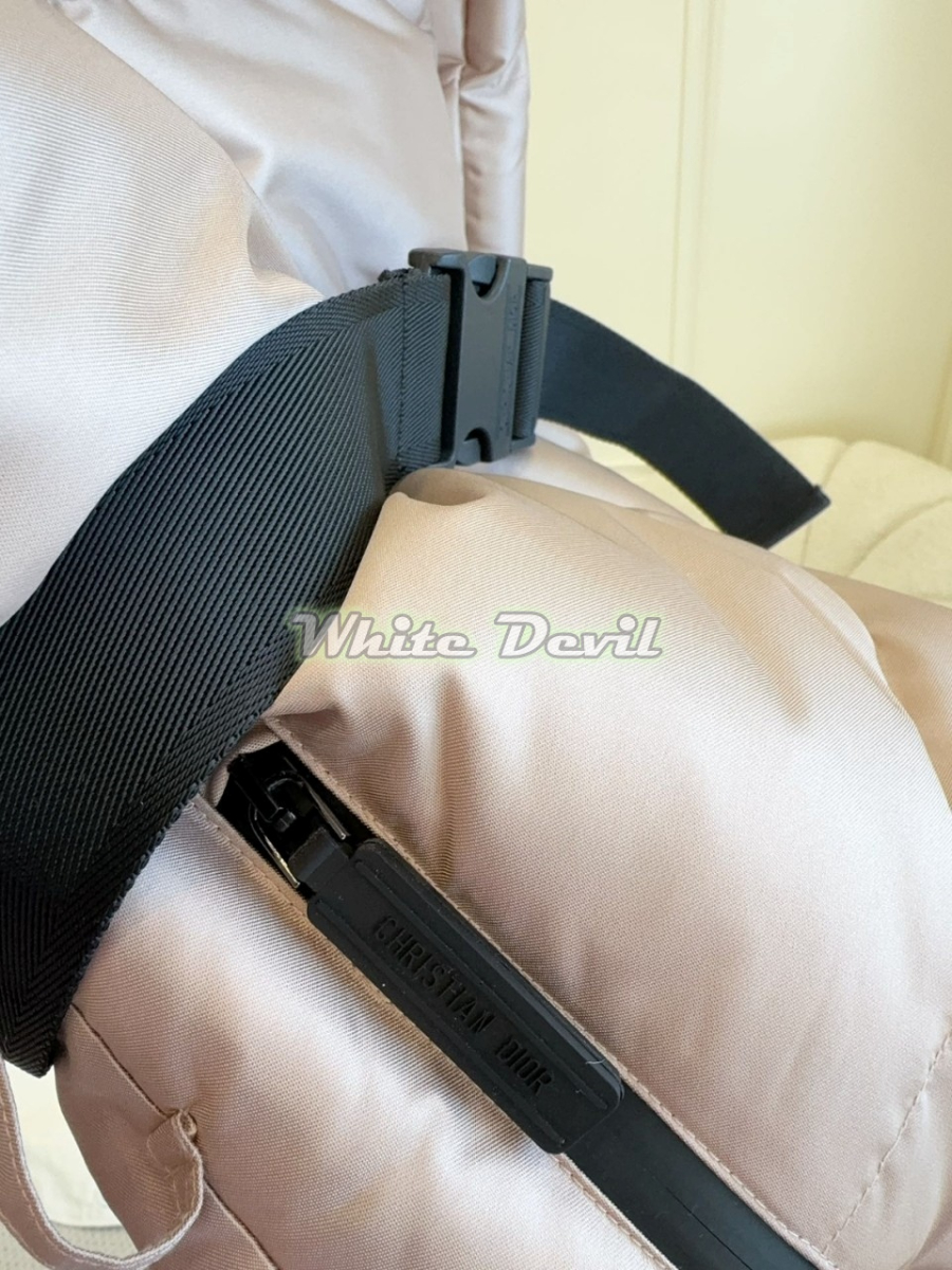 하얀악마 디올 패딩 (12).jpg