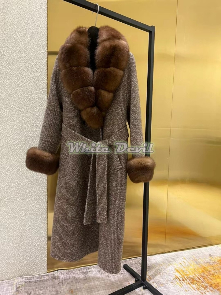 하얀악마 로로피아나 코트 (4).jpg