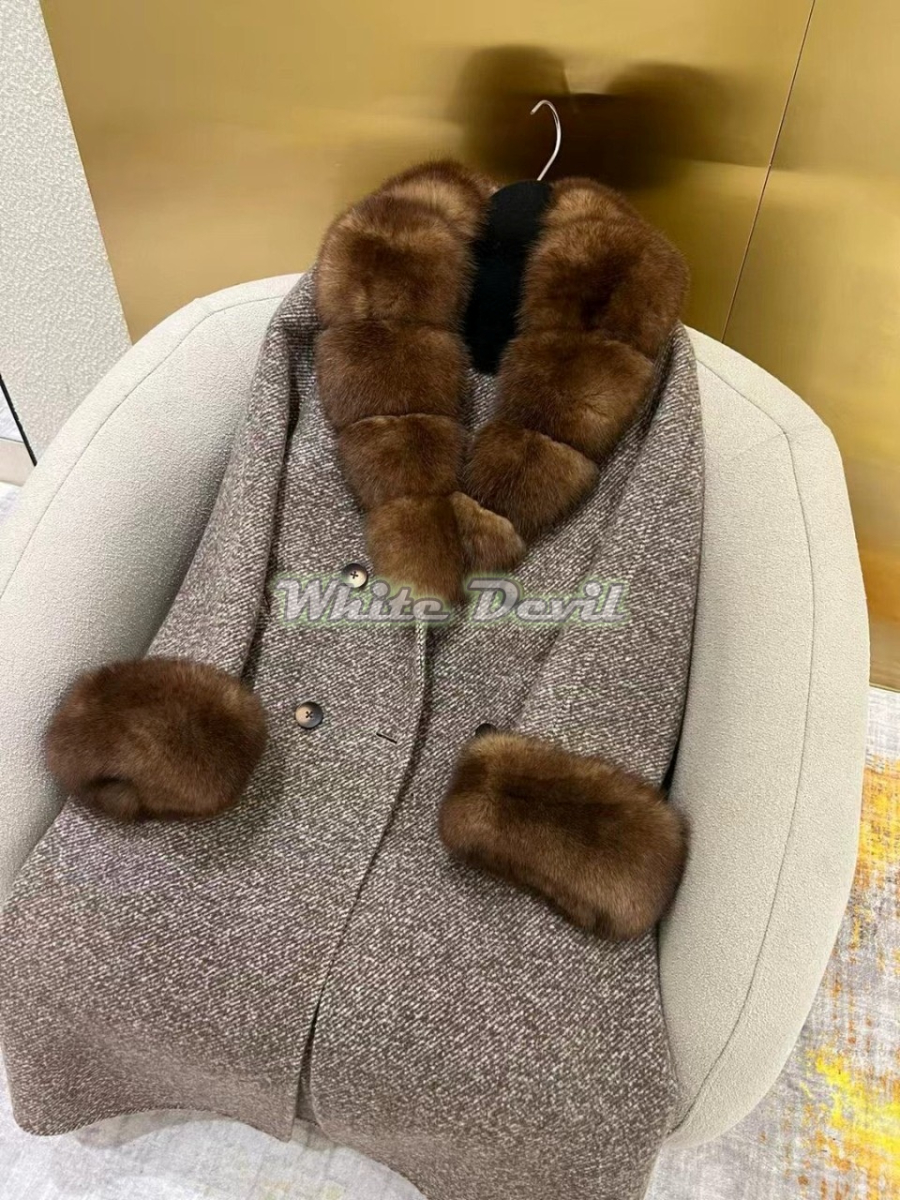 하얀악마 로로피아나 코트 (7).jpg