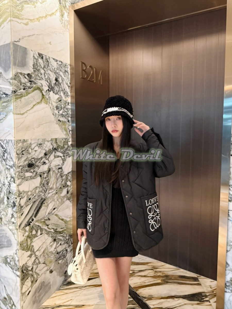 하얀악마 로에베 자켓 (2).jpg