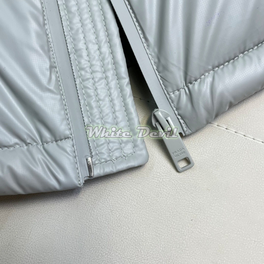 하얀악마 프라다 패딩 (16).jpg