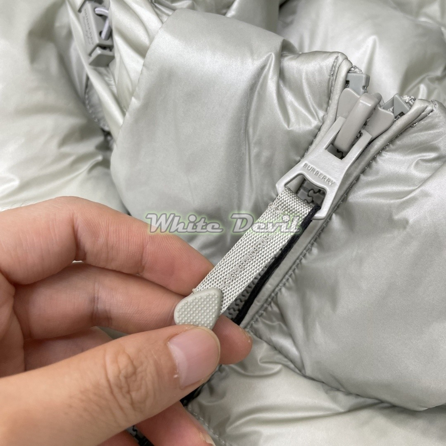 하얀악마 버버리 패딩 (15).jpg