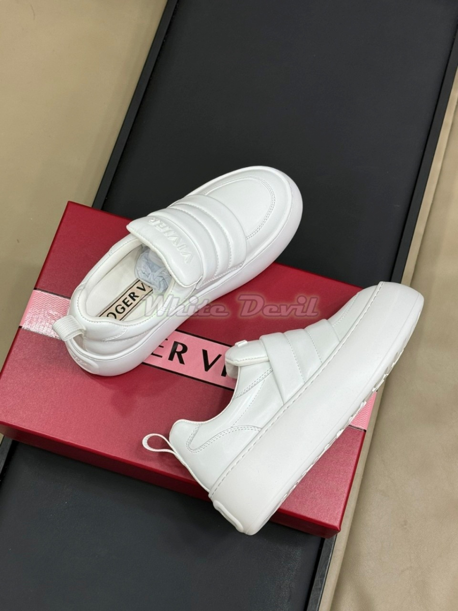 하얀악마 로저비비에 운동화 (9).jpg