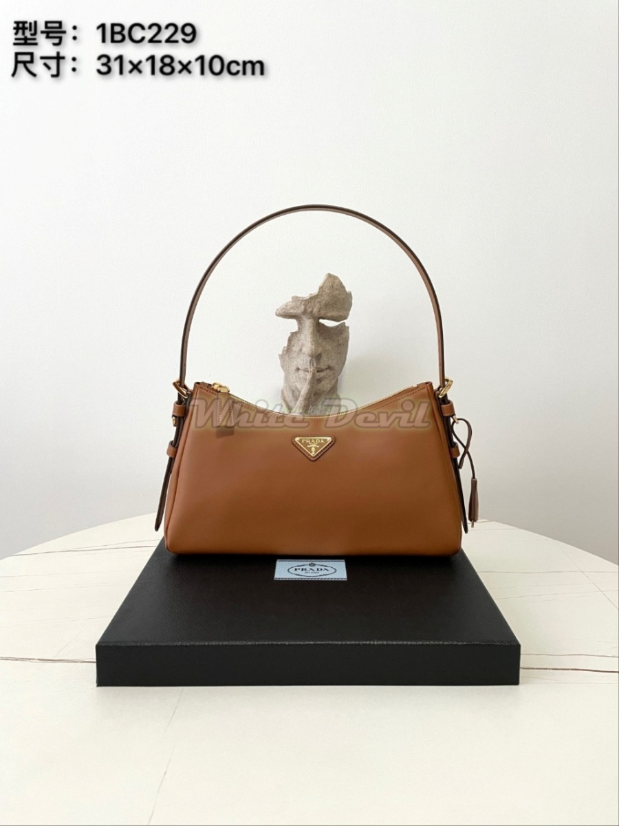 하얀악마 프라다 숄더백 (3).jpg