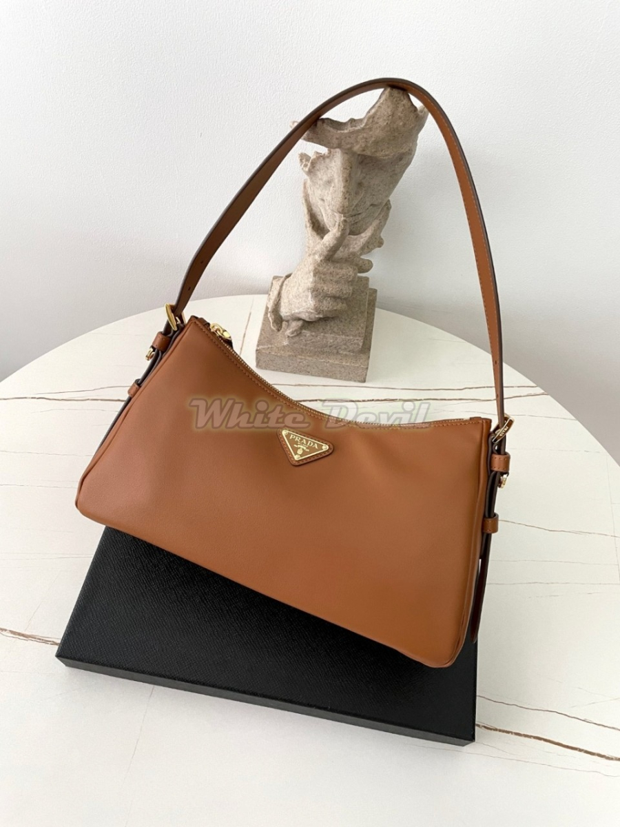 하얀악마 프라다 숄더백 (11).jpg