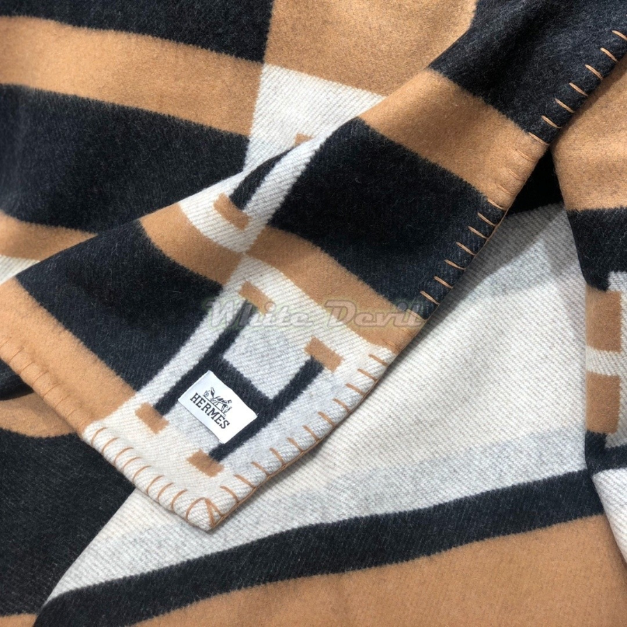 하얀악마 에르메스 담요 (4).jpg