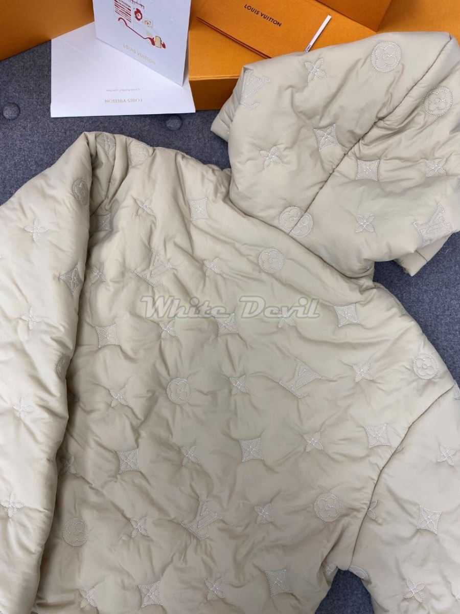 하얀악마 루이비통 패딩 (12).jpg