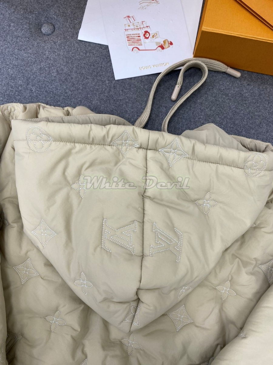 하얀악마 루이비통 패딩 (15).jpg