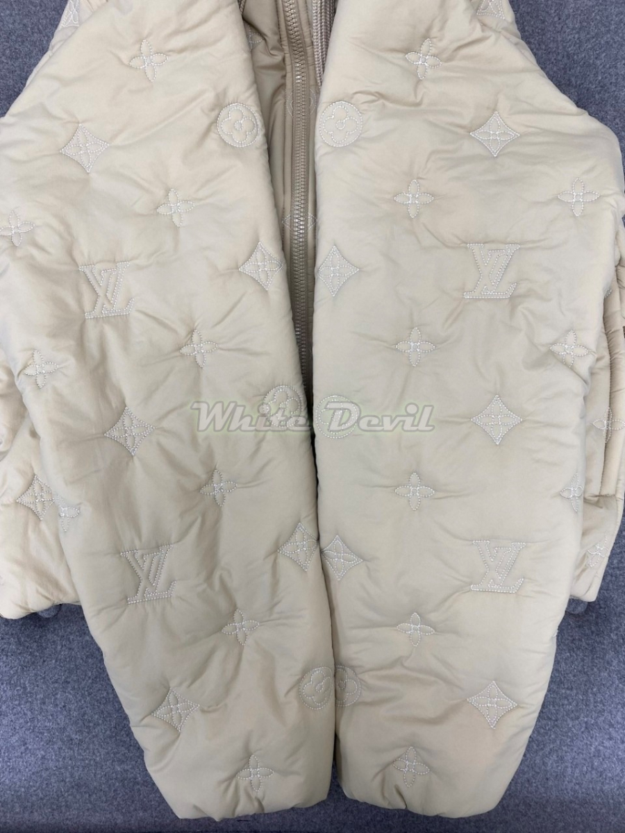 하얀악마 루이비통 패딩 (18).jpg