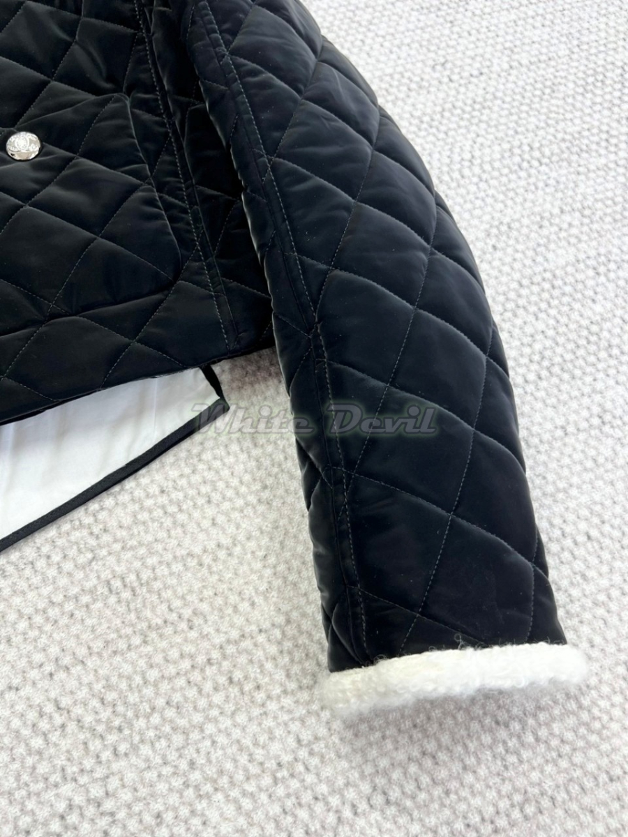 하얀악마 샤넬 패딩 (11).jpg