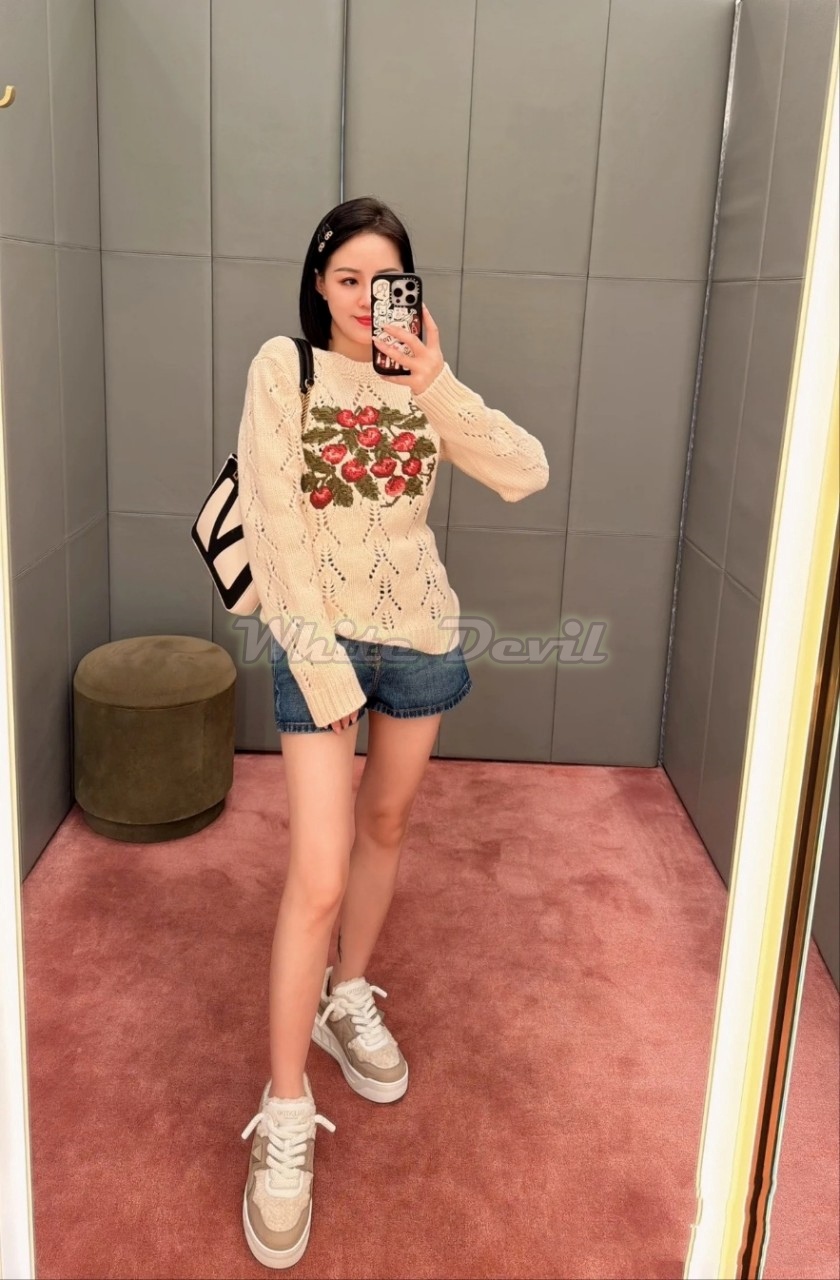 하얀악마 발렌티노 니트 (2).jpg