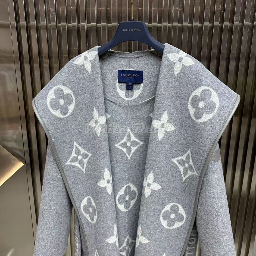 하얀악마 루이비통 코트 (3).jpg