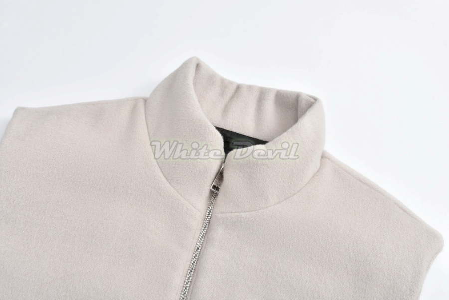 하얀악마 프라다 패딩조끼 (7).jpg