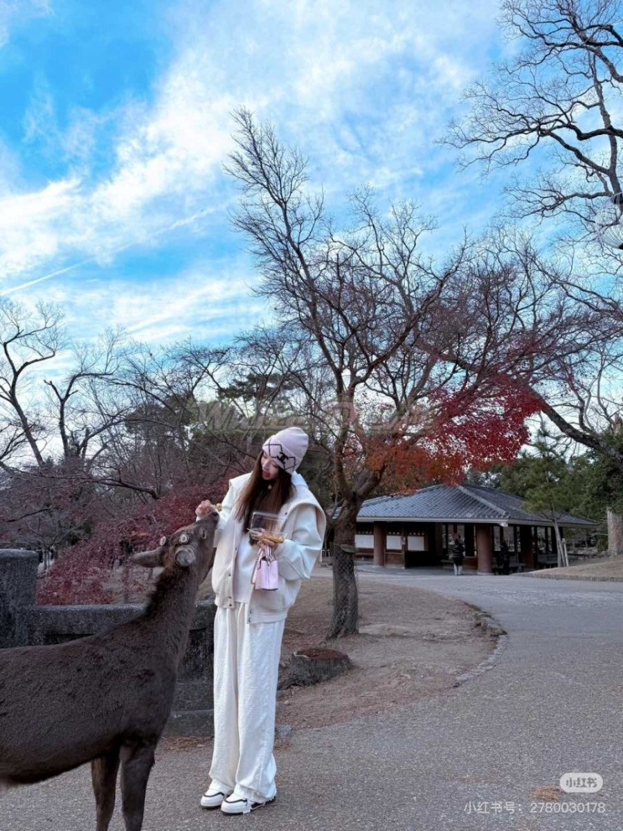 하얀악마 샤넬 목도리 모자 (2).jpg