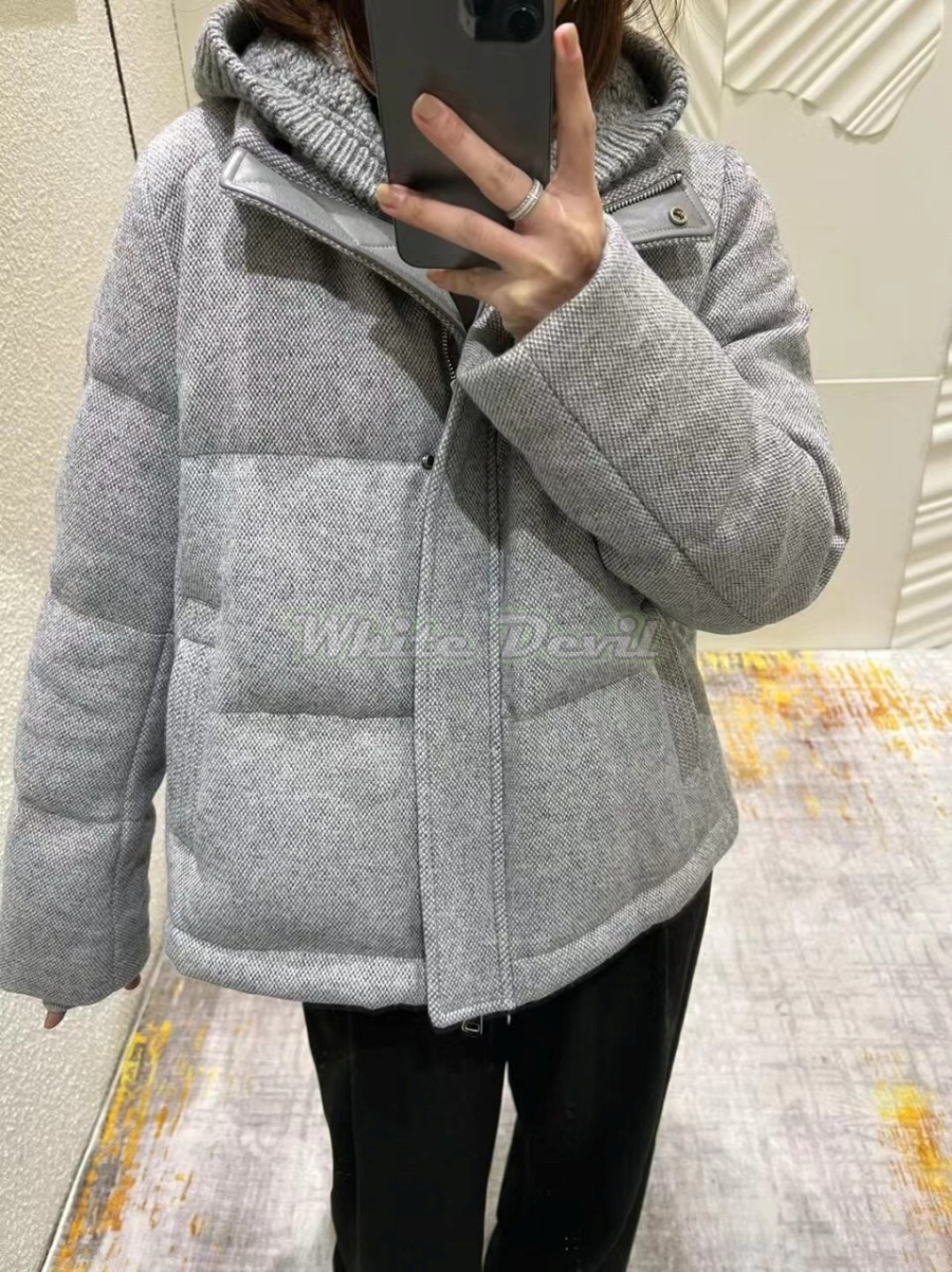 하얀악마 로로피아나 패딩 (3).jpg