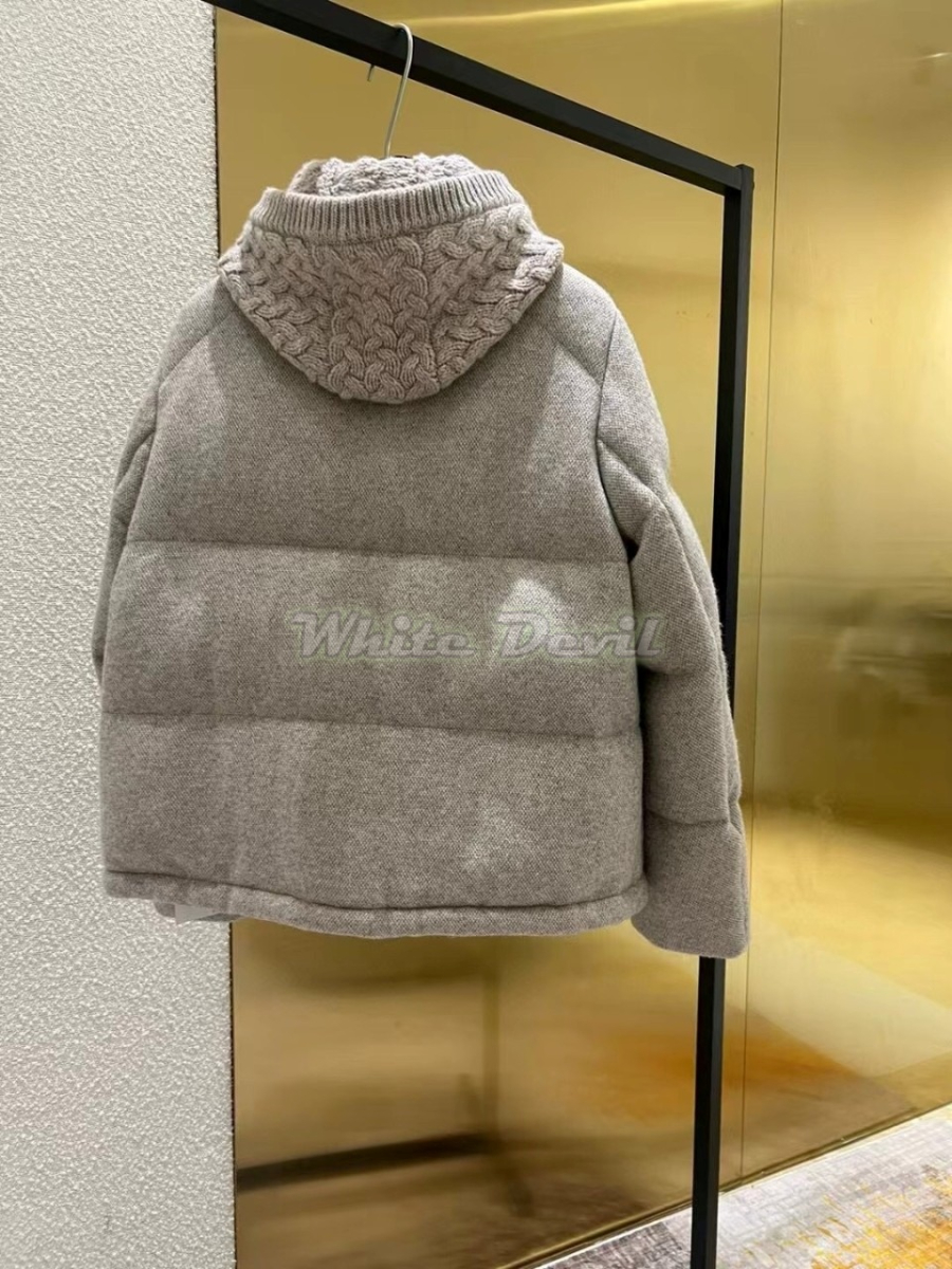 하얀악마 로로피아나 패딩 (8).jpg