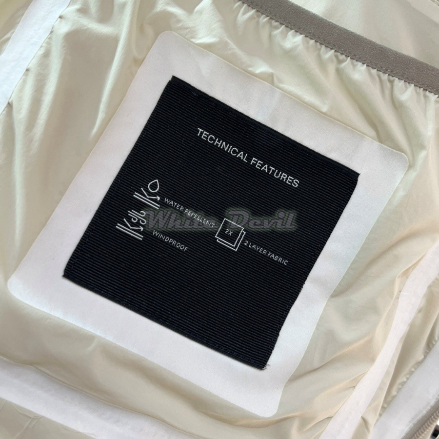 하얀악마 제냐 패딩 (9).jpg