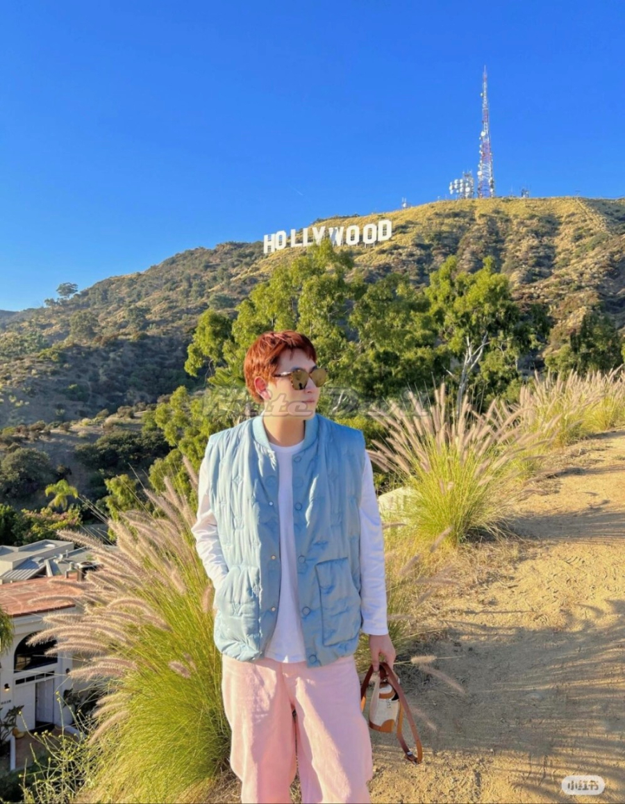 하얀악마 루이비통 패딩 조끼 (2).jpg