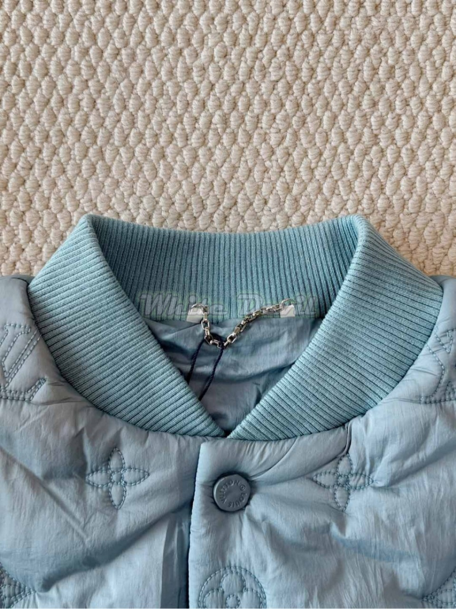 하얀악마 루이비통 패딩 조끼 (15).jpg