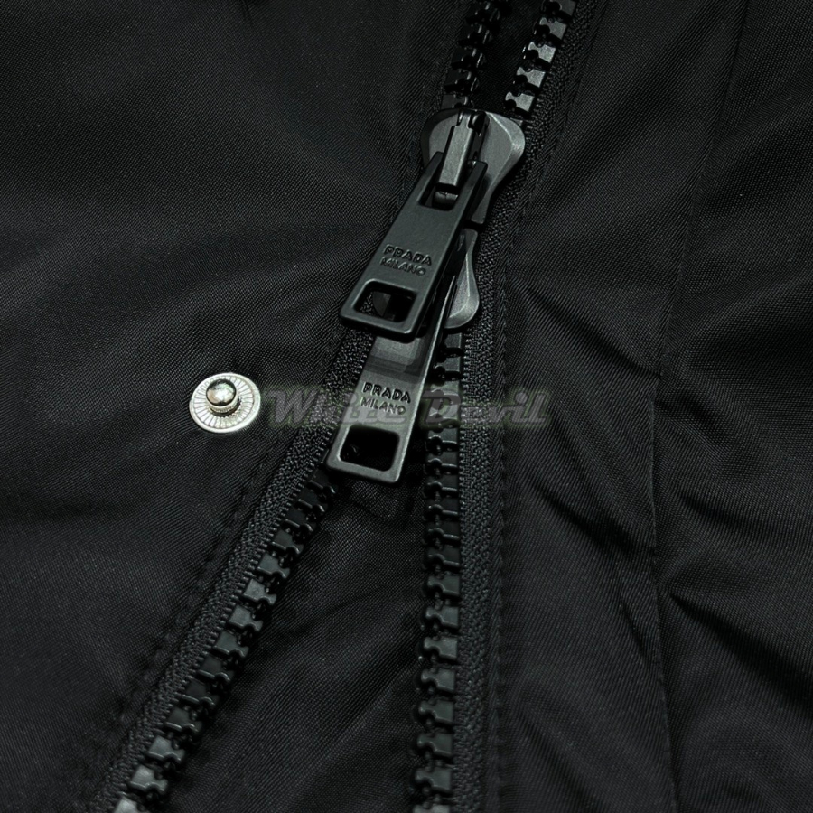 하얀악마 프라다 패딩 (16).jpg