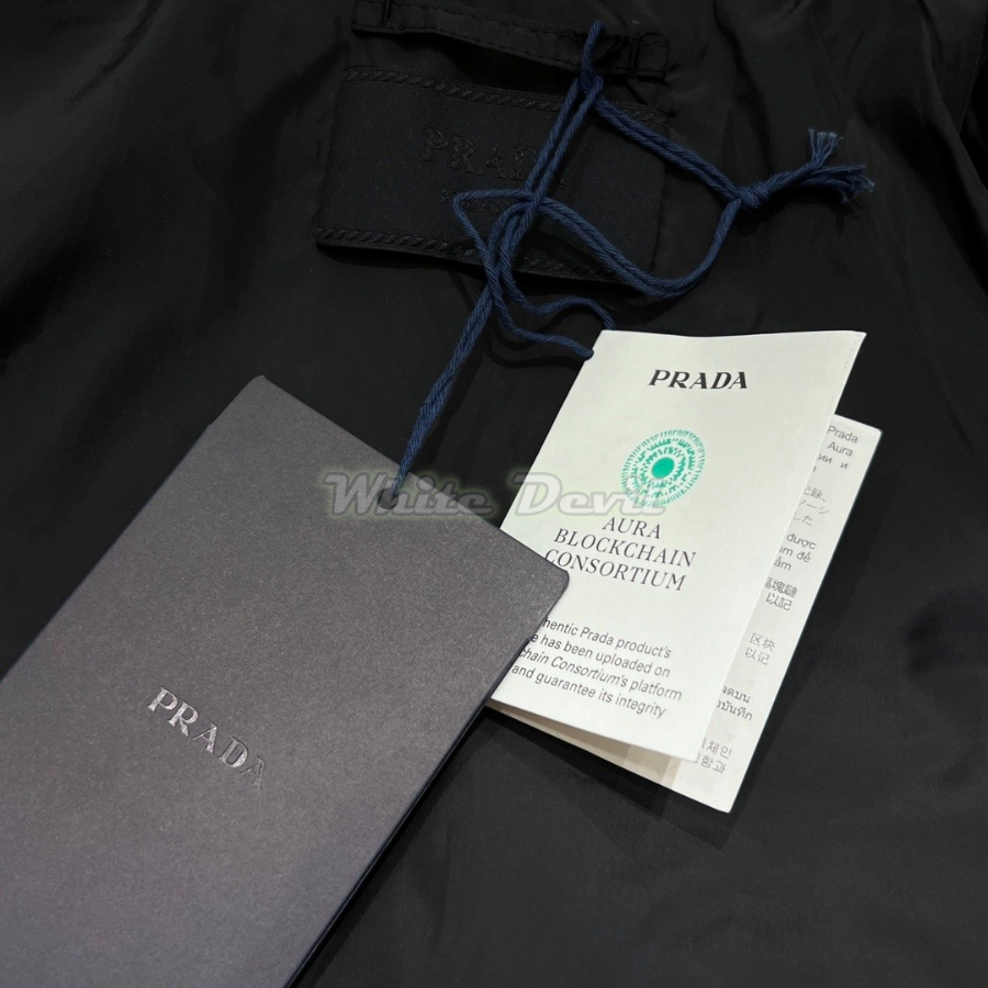 하얀악마 프라다 패딩 (17).jpg