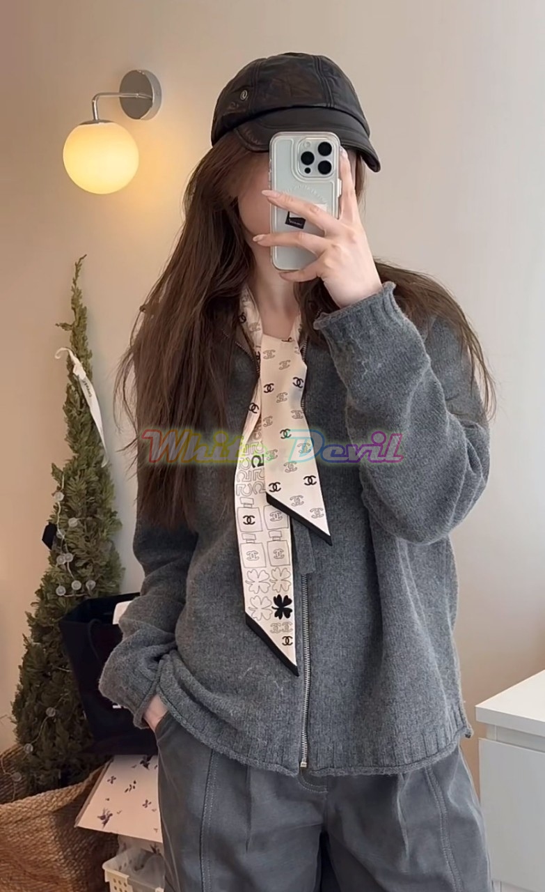 하얀악마 샤넬 스카프 (2).jpg