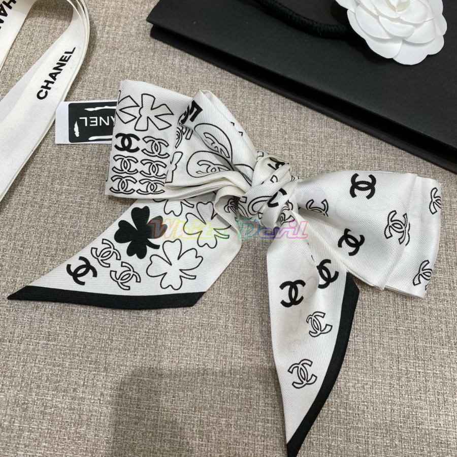 하얀악마 샤넬 스카프 (10).jpg