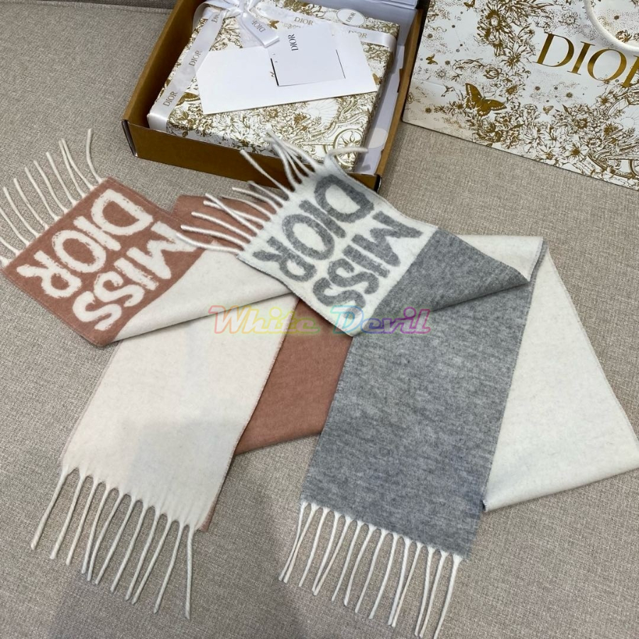 하얀악마 디올 목도리 (12).jpg