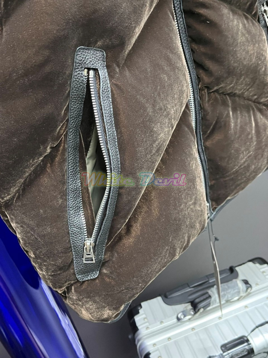 하얀악마 톰포드 패딩조끼 (5).jpg