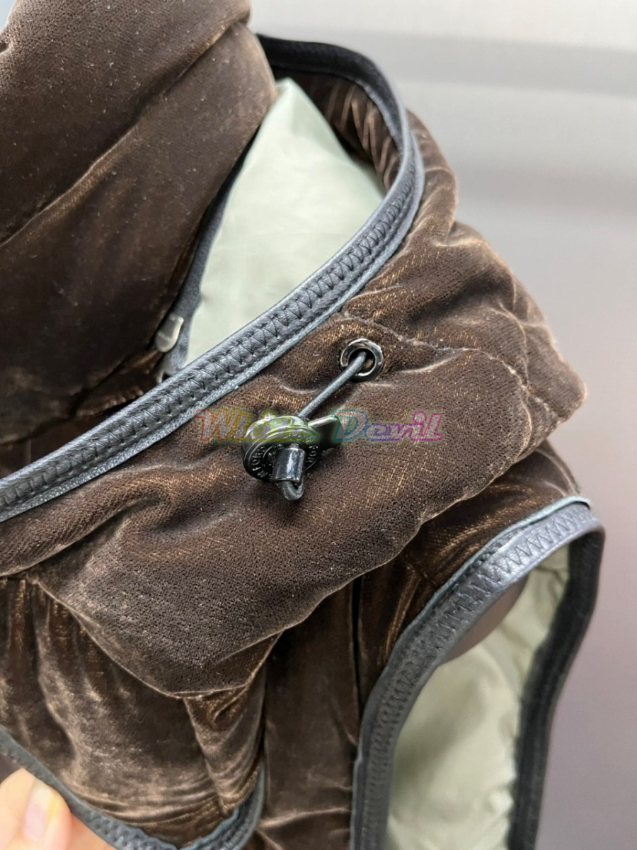 하얀악마 톰포드 패딩조끼 (7).jpg