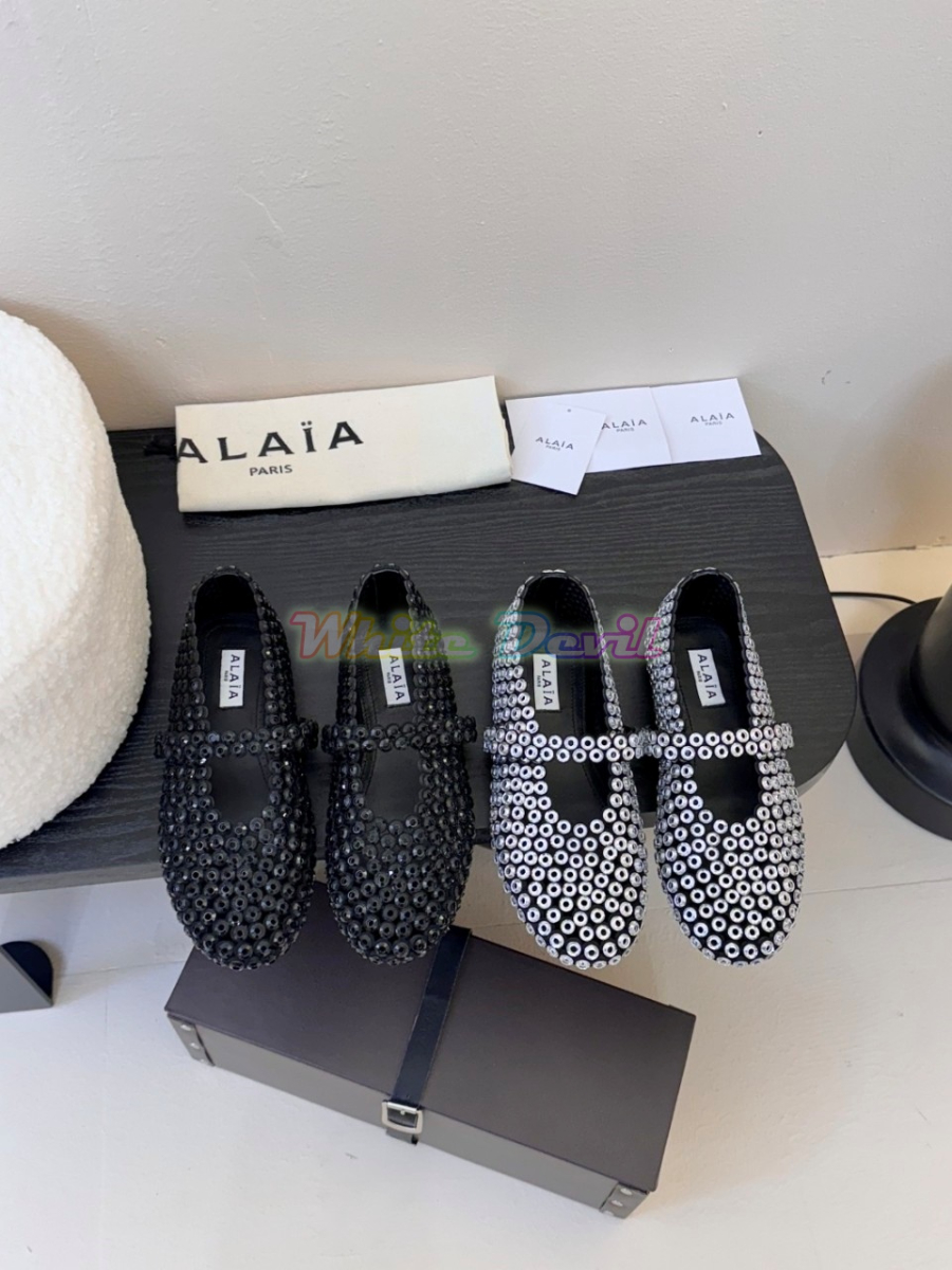 하얀악마 알라이아 구두 (2).jpg