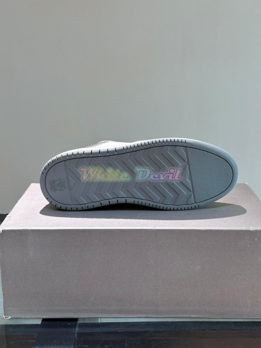 하얀악마 쿠치넬리 운동화 (17).jpg