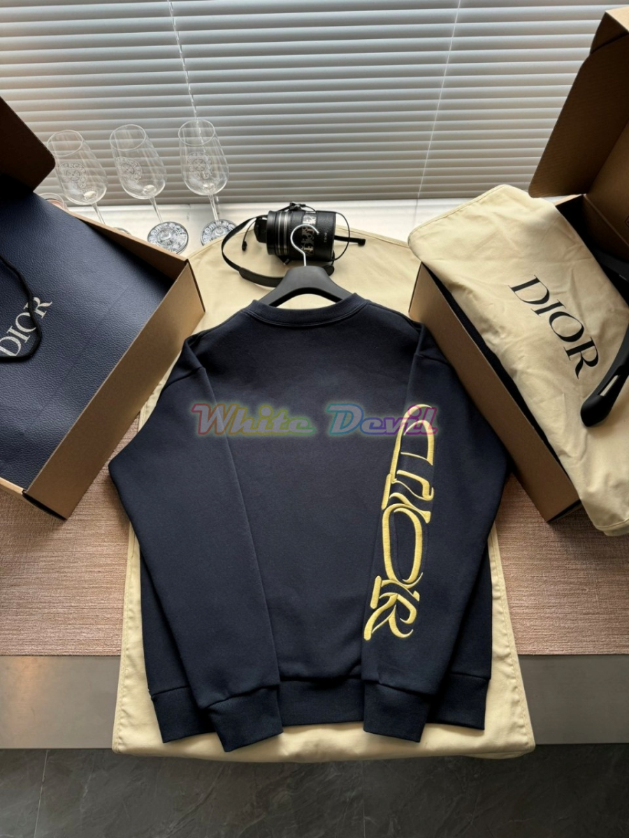 하얀악마 디올 맨투맨 (14).jpg