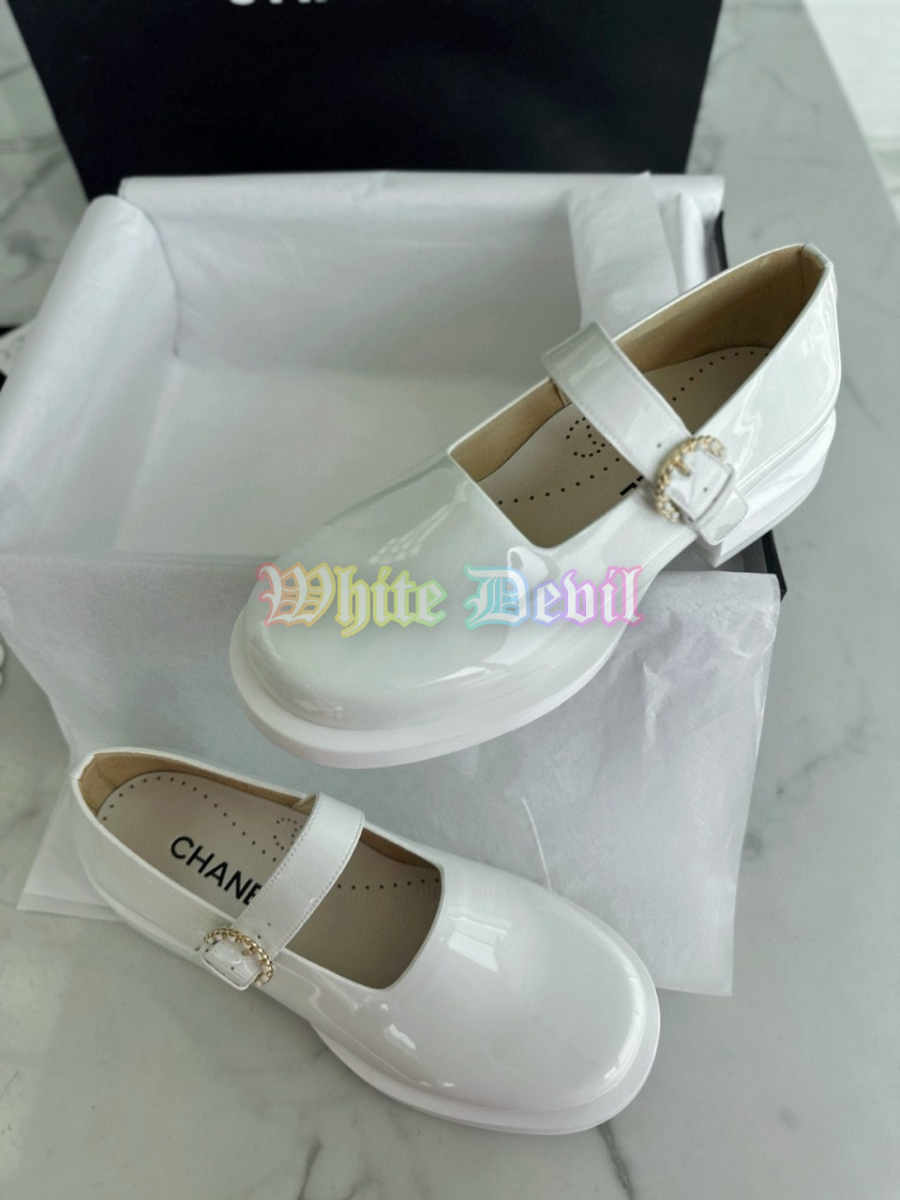 하얀악마 샤넬 구두 (3).jpg