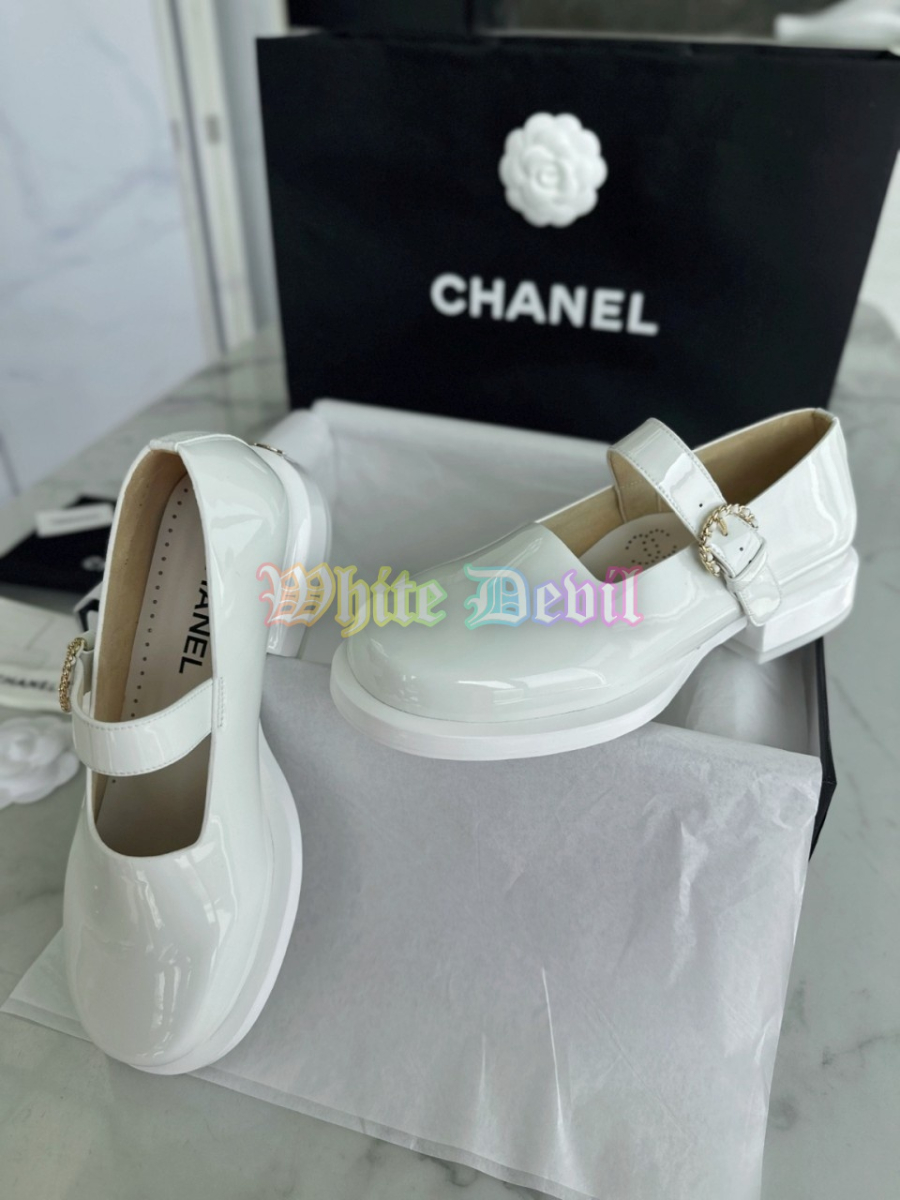 하얀악마 샤넬 구두 (4).jpg