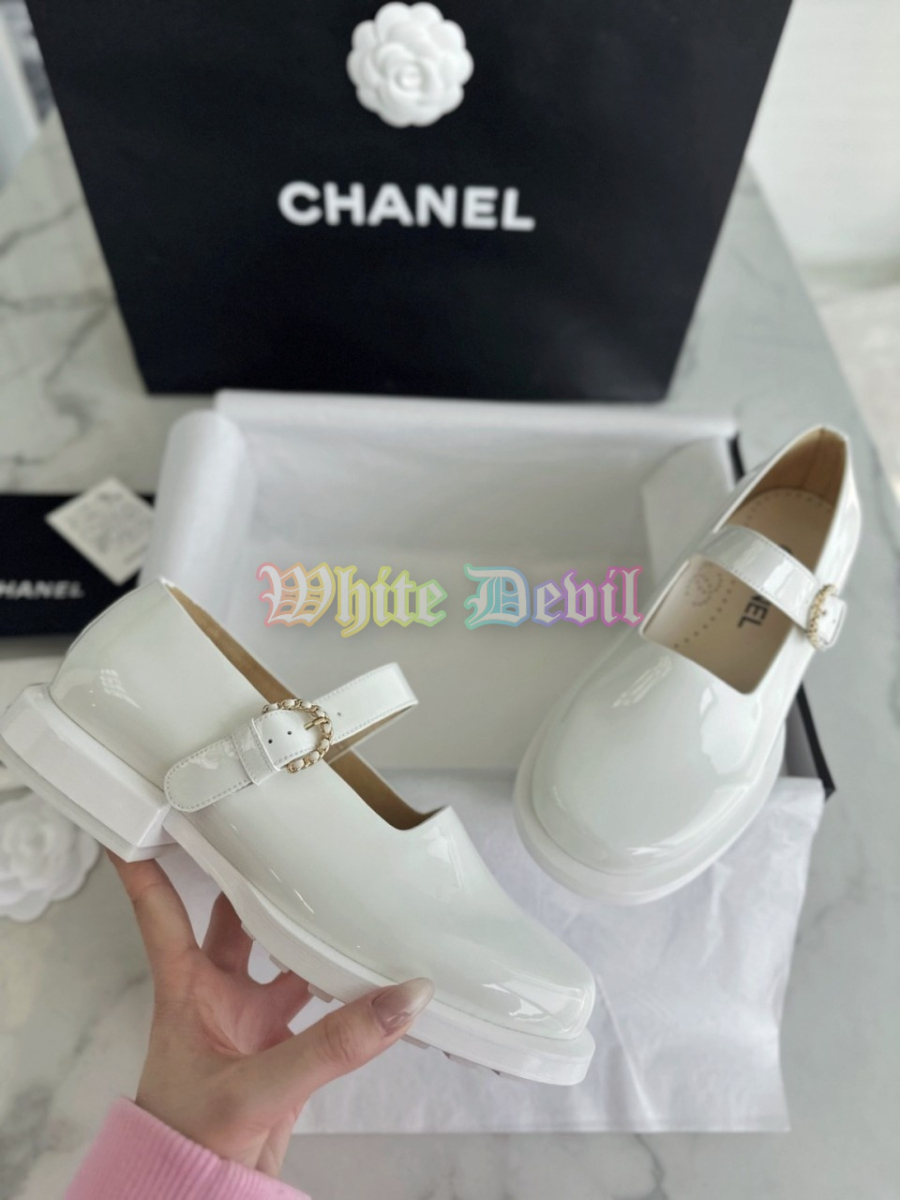 하얀악마 샤넬 구두 (5).jpg