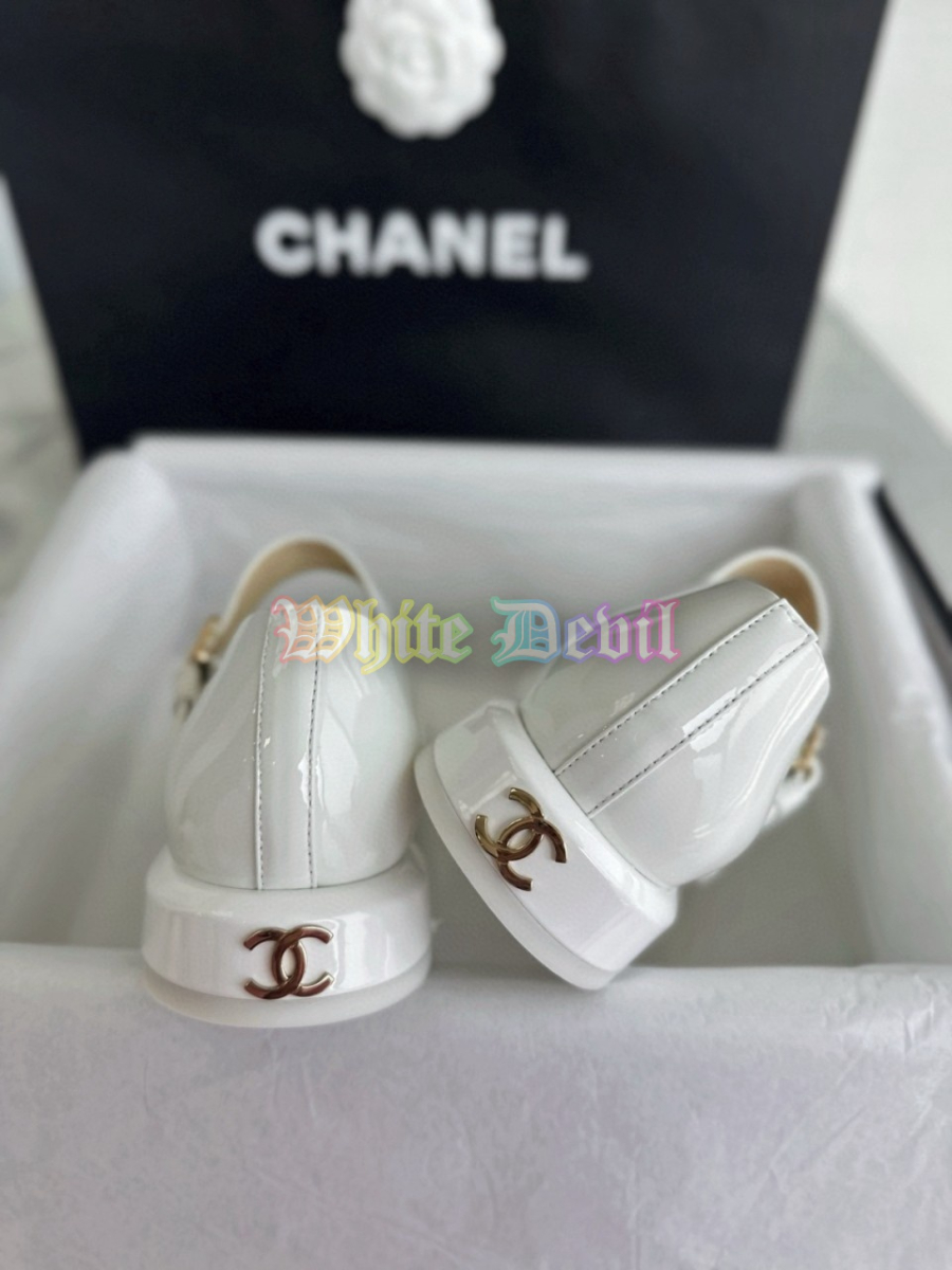 하얀악마 샤넬 구두 (8).jpg