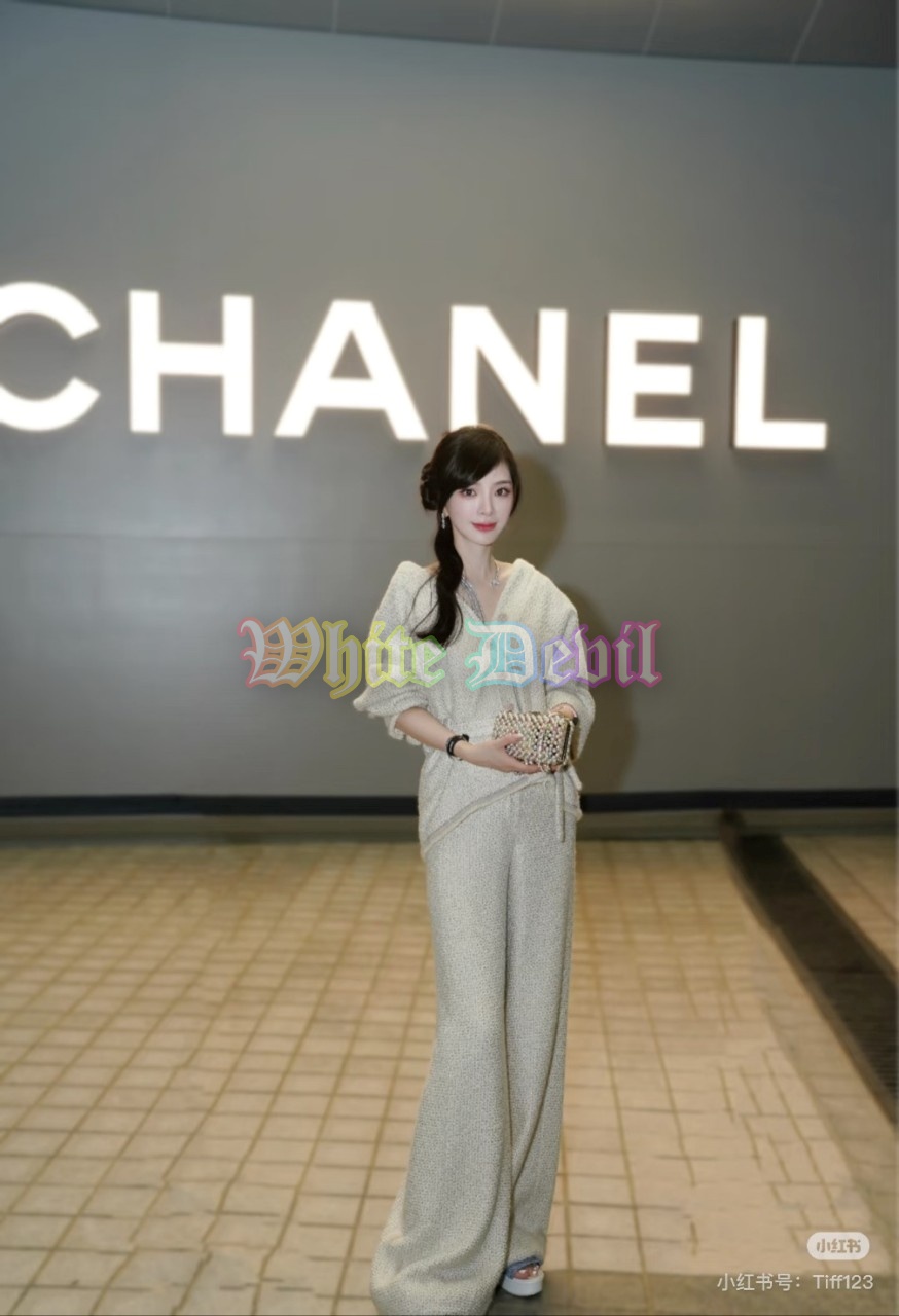 하얀악마 샤넬 바지 (1).jpg