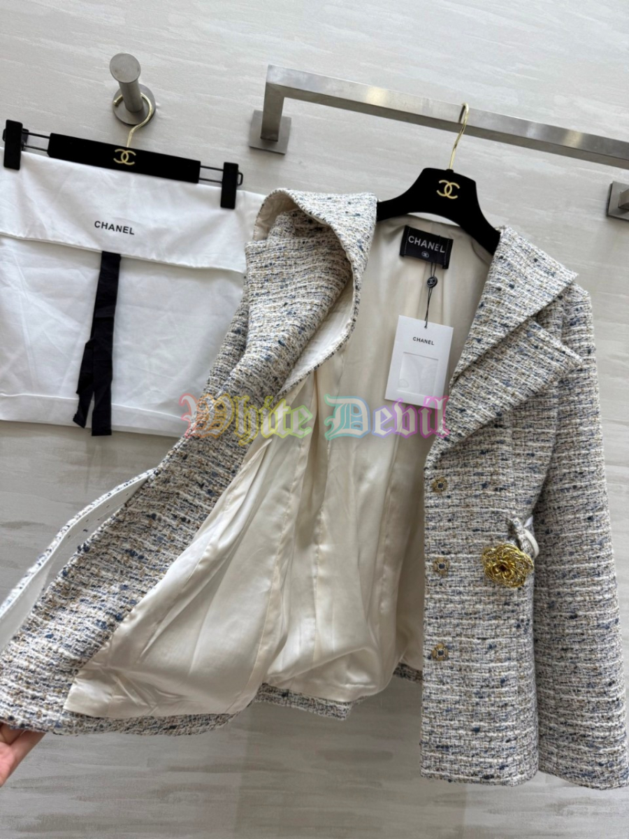 하얀악마 샤넬 코트 (11).jpg