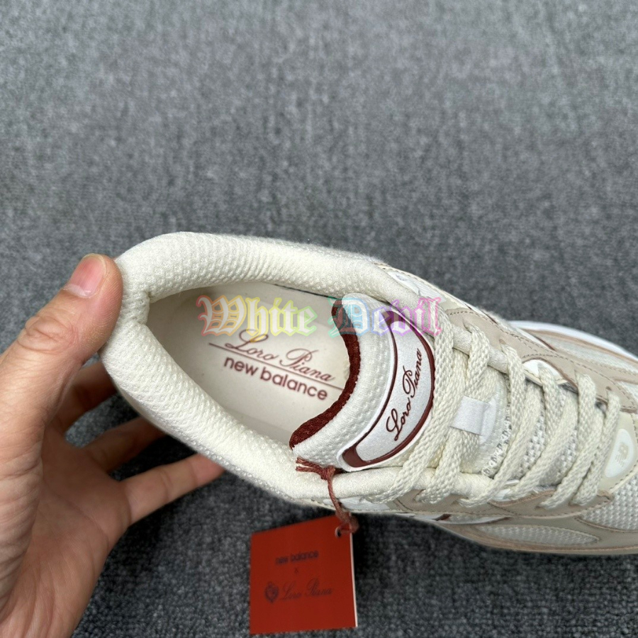 하얀악마 로로피아나 운동화 (12).jpg