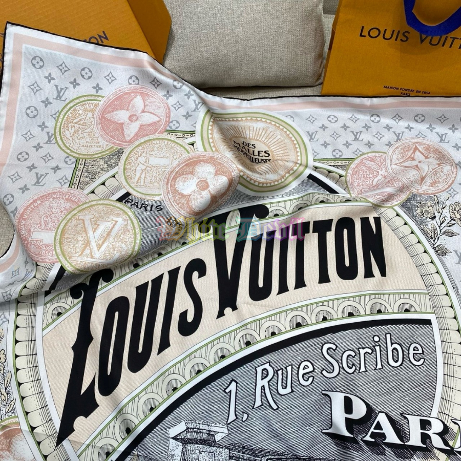 하얀악마 루이비통 스카프 (7).jpg