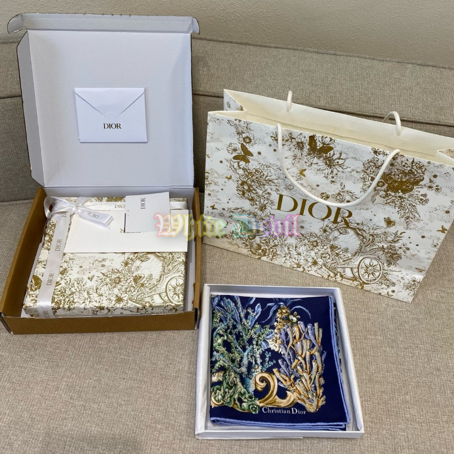 하얀악마 디올 스카프 (2).jpg