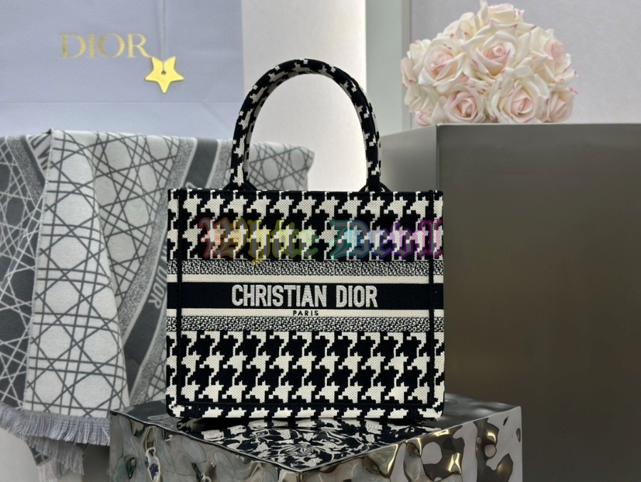하얀악마 디올 북토트백 (3).jpg