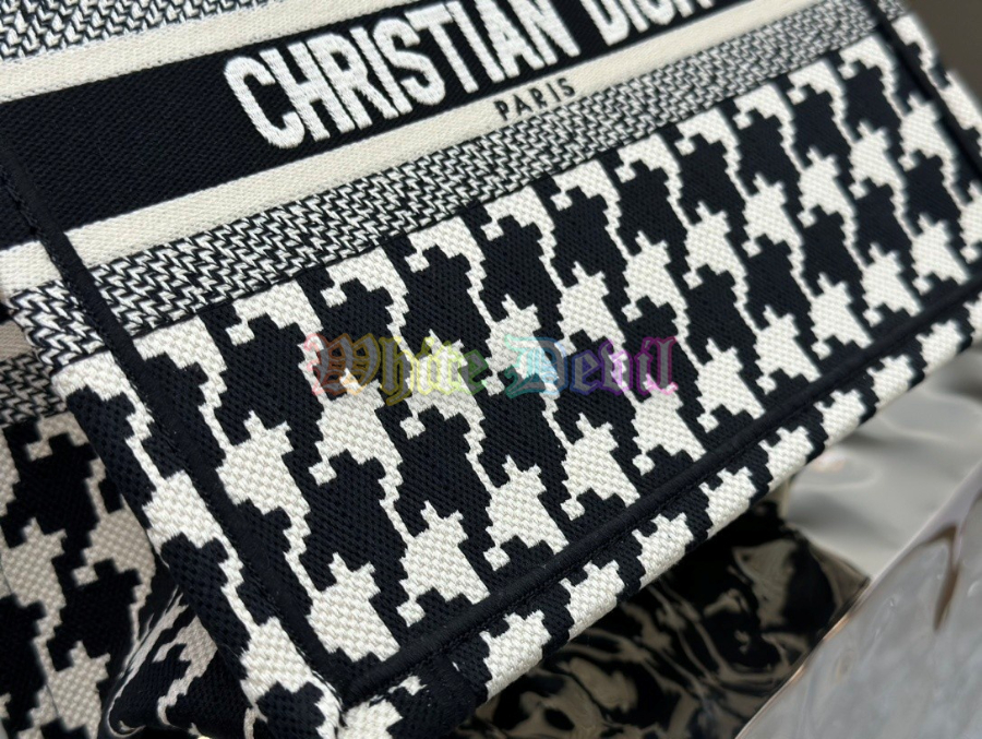 하얀악마 디올 북토트백 (13).jpg