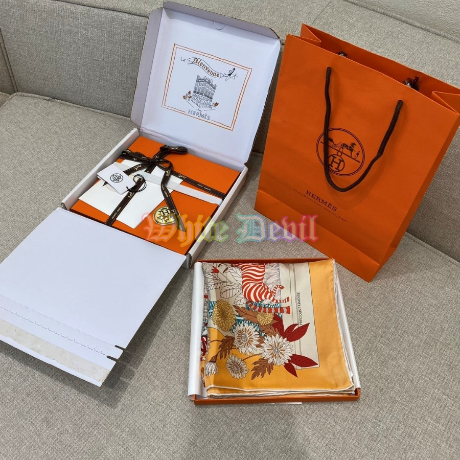 하얀악마 에르 스카프 (3).jpg