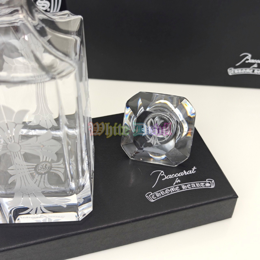 하얀악마 크롬하츠 디켄터 (3).jpg